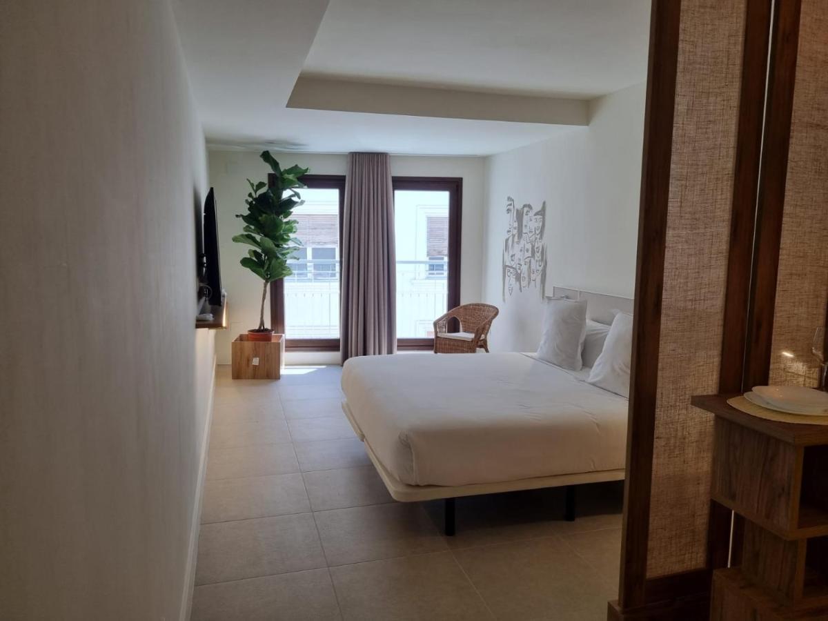 Reina Victoria Velazquez Aparthotel Alicante Luaran gambar