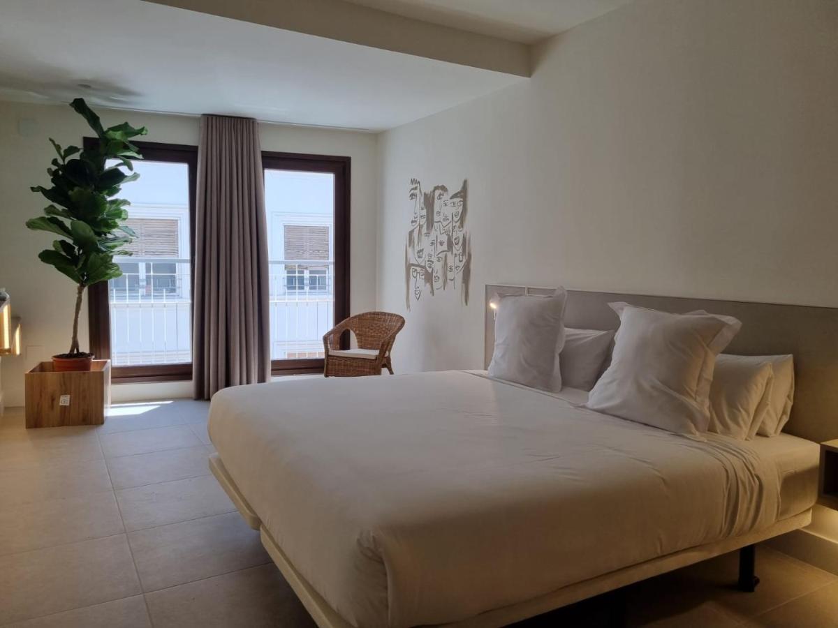 Reina Victoria Velazquez Aparthotel Alicante Luaran gambar