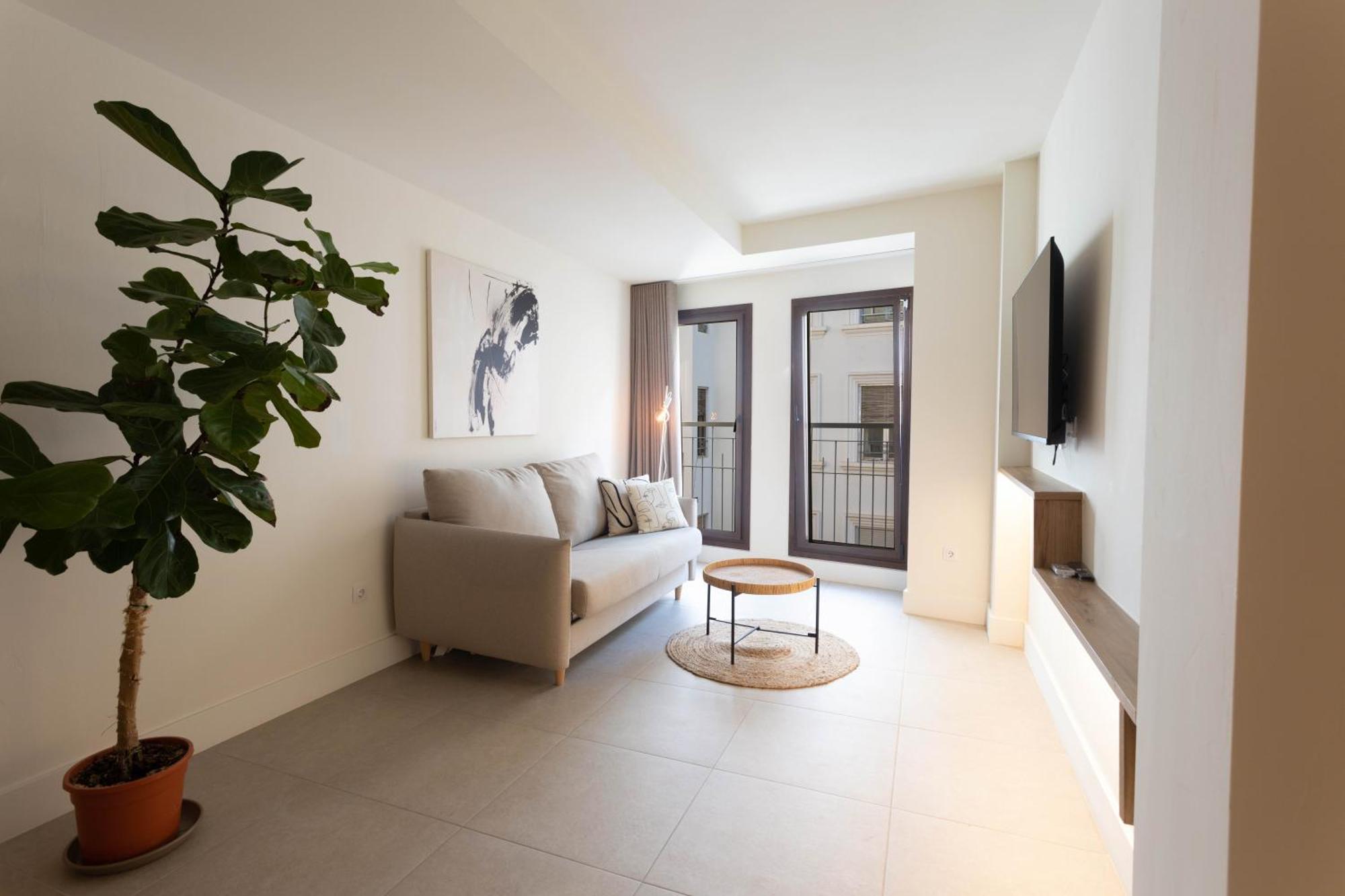 Reina Victoria Velazquez Aparthotel Alicante Luaran gambar
