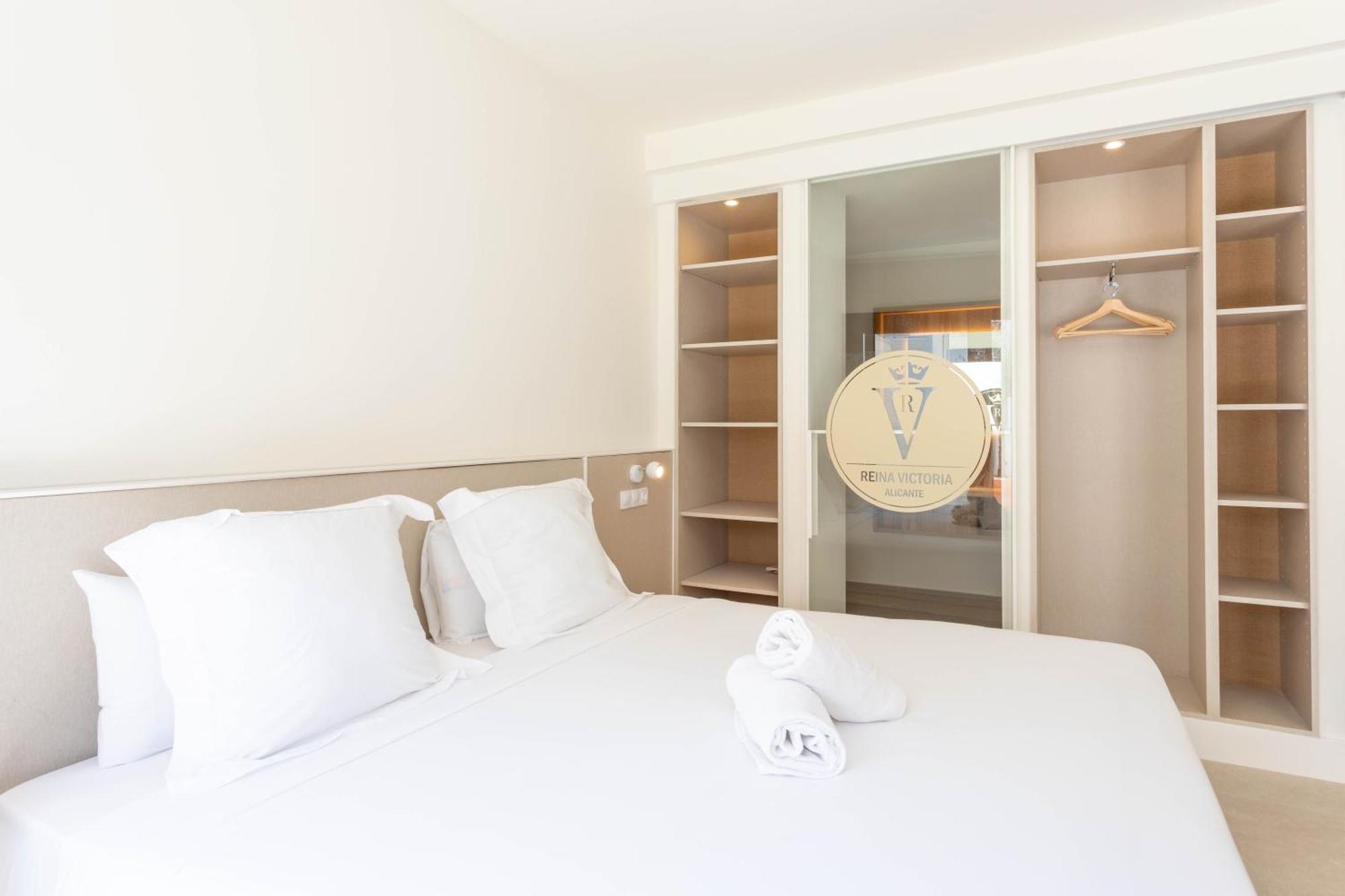 Reina Victoria Velazquez Aparthotel Alicante Luaran gambar